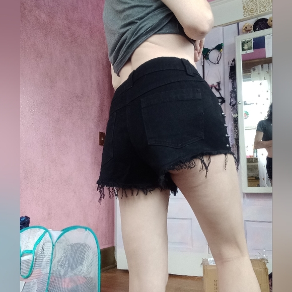 Killstar studded shorts! Like new, SMedium! - Picture 4 of 8